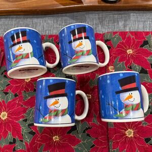 Sakura Snowy Day Classic Set of 4 Coffee Mugs in Flawless‎ Condition